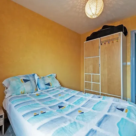 Lejlighed Kerbonne Furnished Flat *