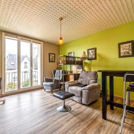 Lejlighed Kerbonne Furnished Flat *